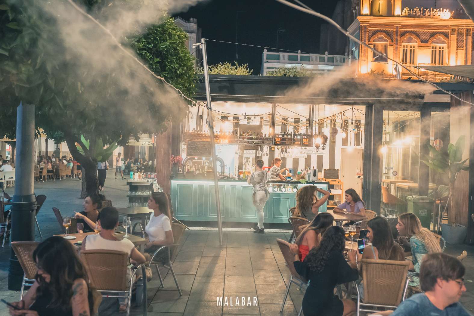 Malabar Terraza en Mérida Kiosco terraza comer o tomar una copa en la Plaza de España